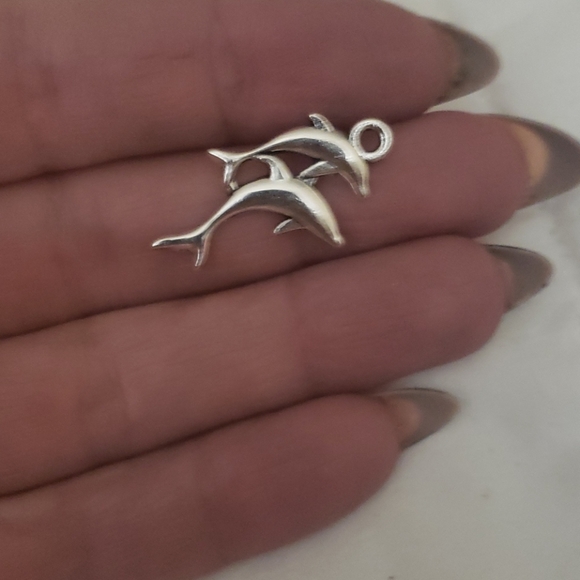 40 double silver dolphin charms - Picture 2 of 2